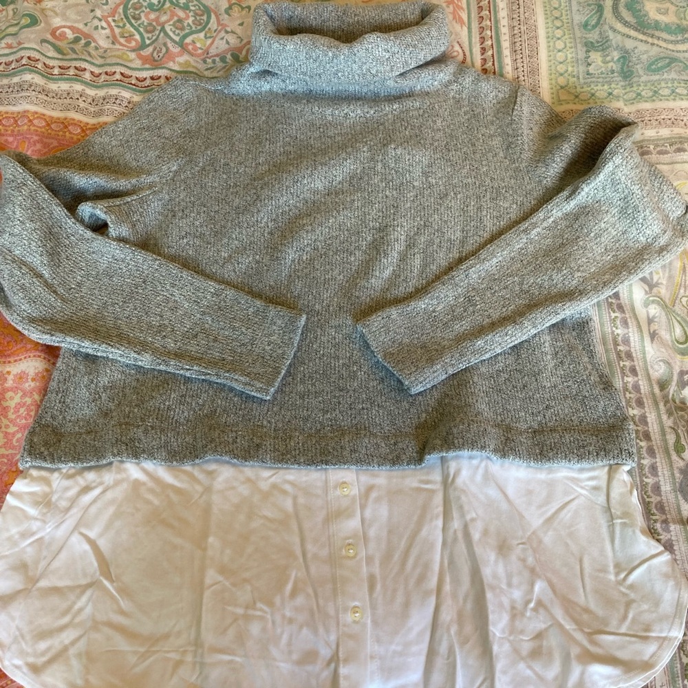 NWT Loft turtleneck sweater/top.
